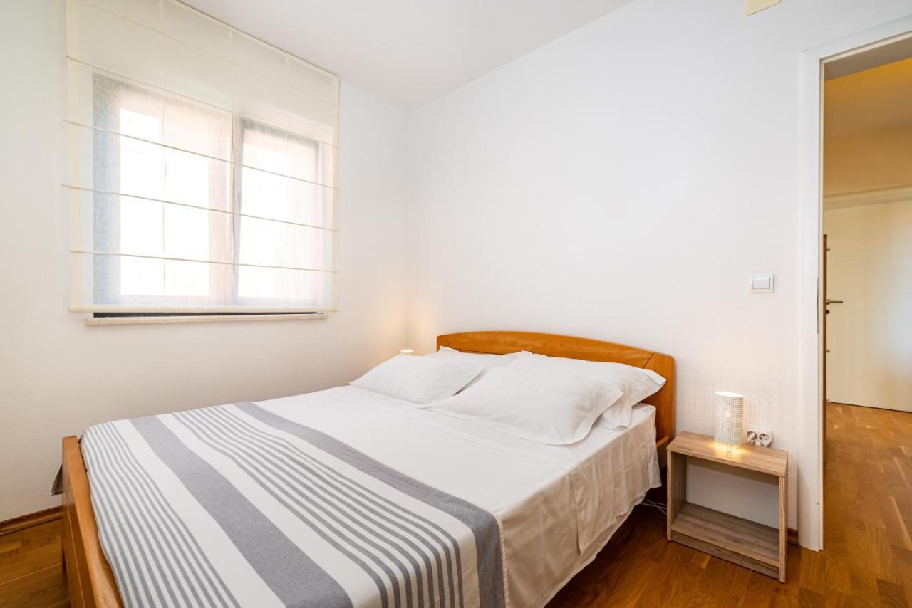 Apartman Eta ซาดาร์ ภายนอก รูปภาพ